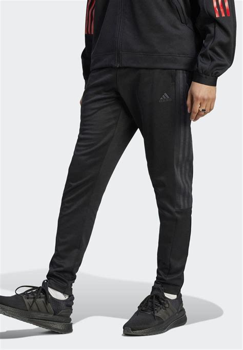 adidas tiro jogginghose größe 152